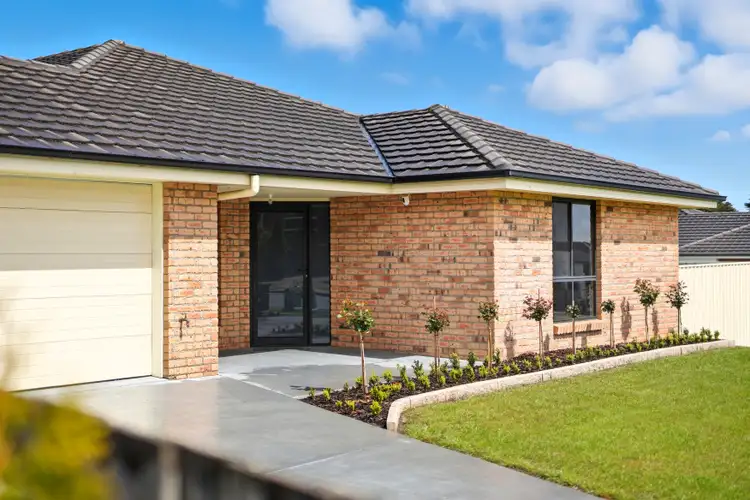 2 Malachi Court, Newnham TAS 7248