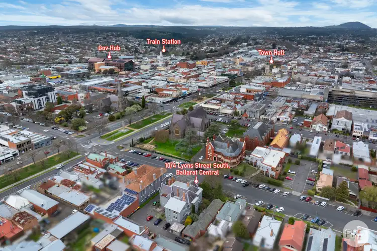 10/4 Lyons Street South, Ballarat Central VIC 3350