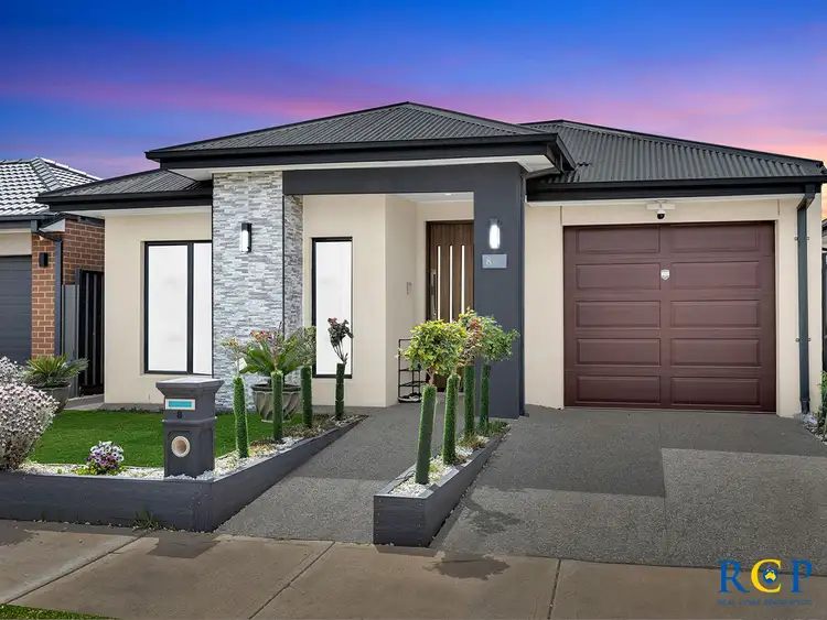 Third view of Homely house listing, 8 Hanish Street, Truganina VIC 3029