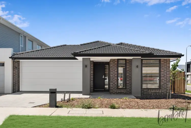 7 Cassia Way, Mickleham VIC 3064