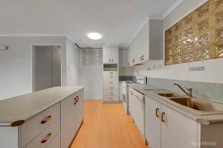 Fourth view of Homely house listing, 7 Hetherington Street, West Gladstone QLD 4680