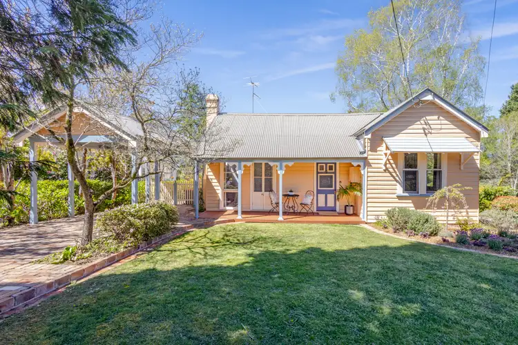 37 Inconstant Street, Blackheath NSW 2785