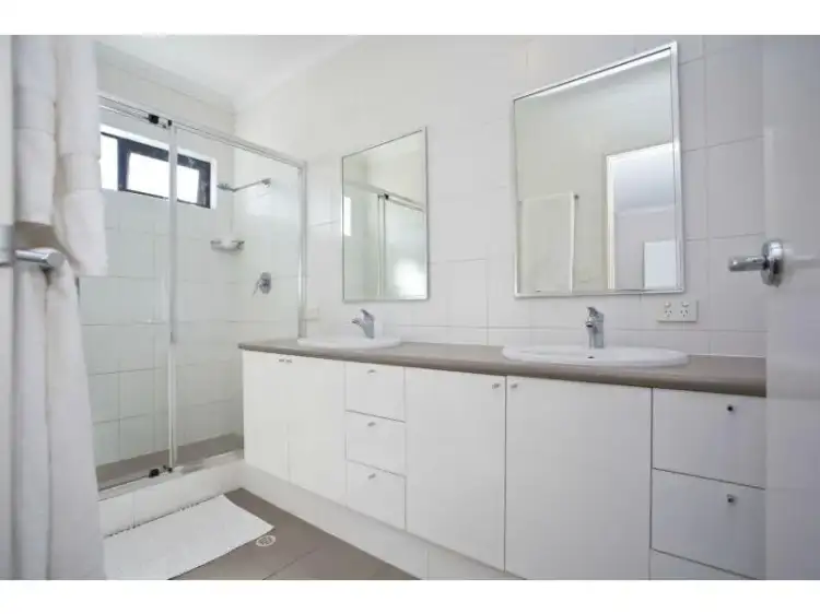 Fifth view of Homely townhouse listing, 2/52 Spinnaker Heights, Yangebup WA 6164