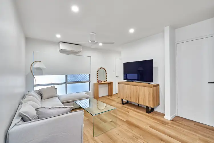Second view of Homely house listing, 10/16-20 Faculty Close, Smithfield QLD 4878