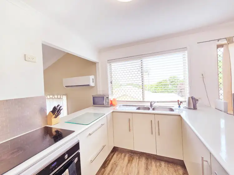 Second view of Homely house listing, 10 Simridge Court, Bli Bli QLD 4560