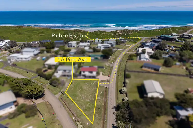 1A Pine Avenue