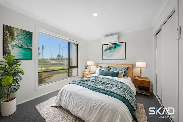 Second view of Homely house listing, 5 Voyager Drive, Wollert VIC 3750