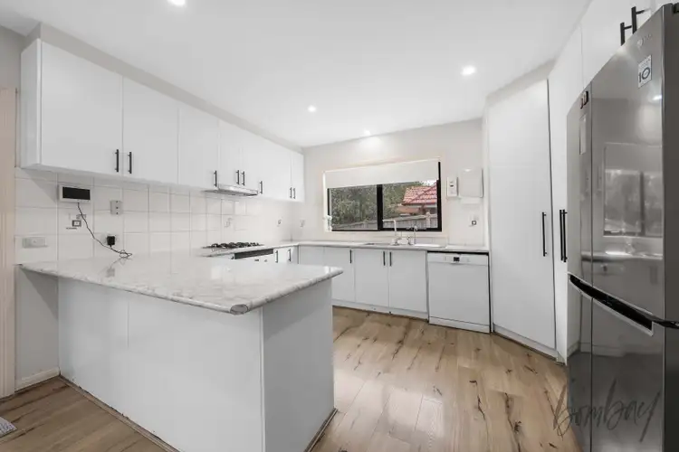 Seventh view of Homely house listing, 1 Holbeck Place, Craigieburn VIC 3064