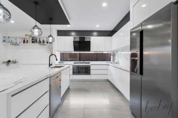 Sixth view of Homely house listing, 322 Highlander Drive, Craigieburn VIC 3064