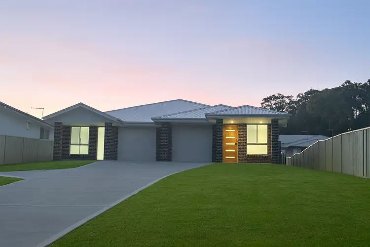 210 Pacific Highway, Watanobbi NSW 2259