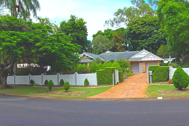 8 Renoir Crescent, Forest Lake QLD 4078