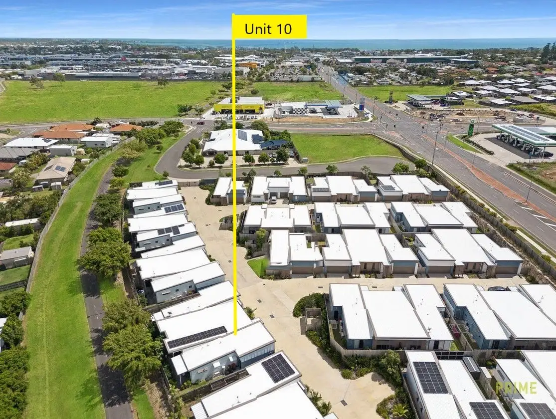Main view of Homely villa listing, 10/1 Links Court, Urraween QLD 4655
