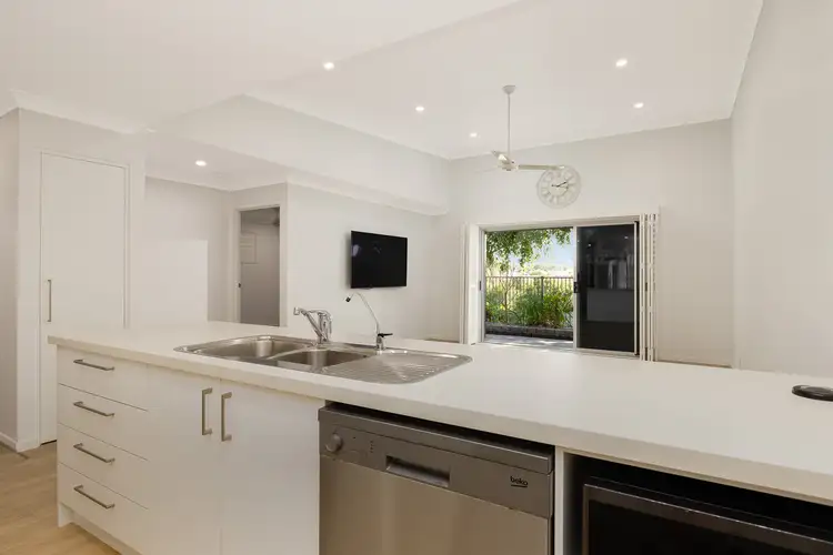 Sixth view of Homely villa listing, 10/1 Links Court, Urraween QLD 4655
