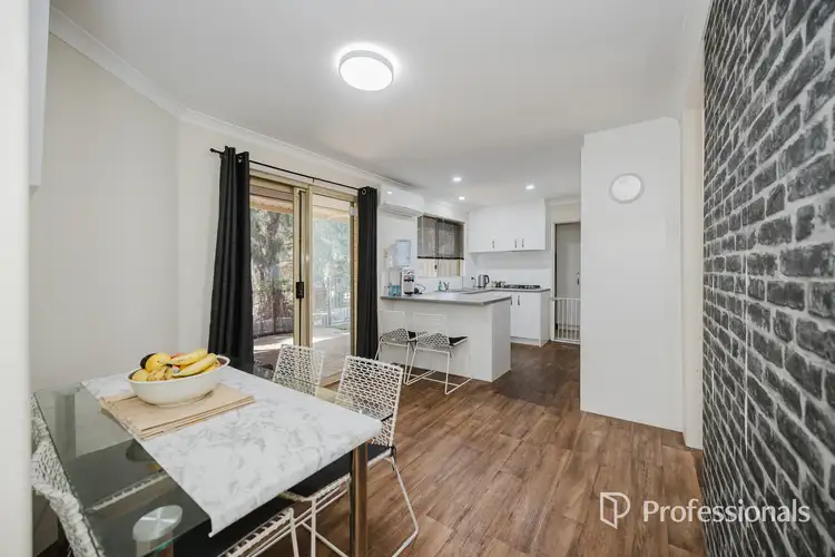 3/6 The Grove, Ballajura WA 6066