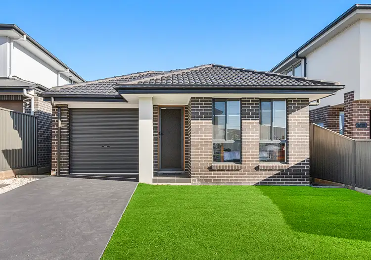 14 Cordeaux Parade, Tullimbar NSW 2527