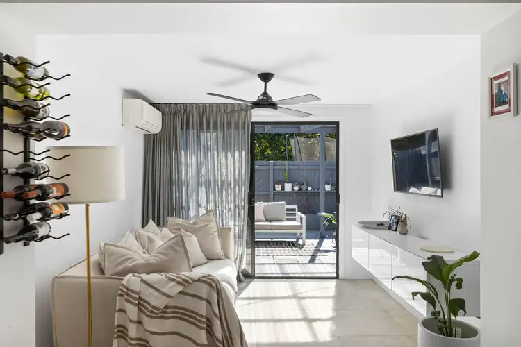 Sixth view of Homely apartment listing, 2/56 Eliza Street, Clayfield QLD 4011