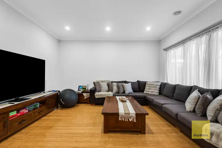 Seventh view of Homely house listing, 26 Constellation Circuit, Truganina VIC 3029