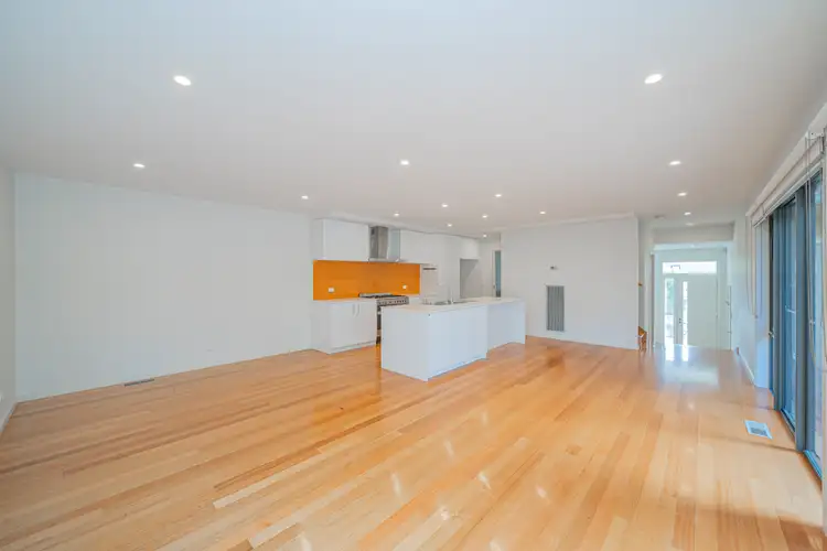 Fifth view of Homely house listing, 27 Solferino Close, Mount Waverley VIC 3149