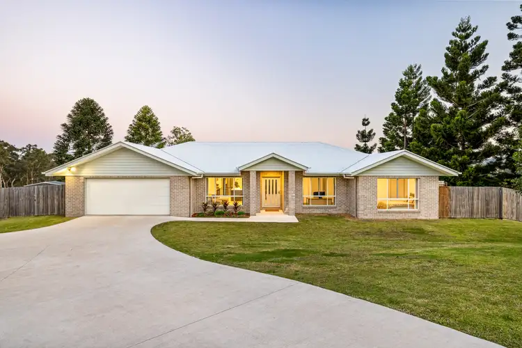 12 Valley View Court, Jones Hill QLD 4570