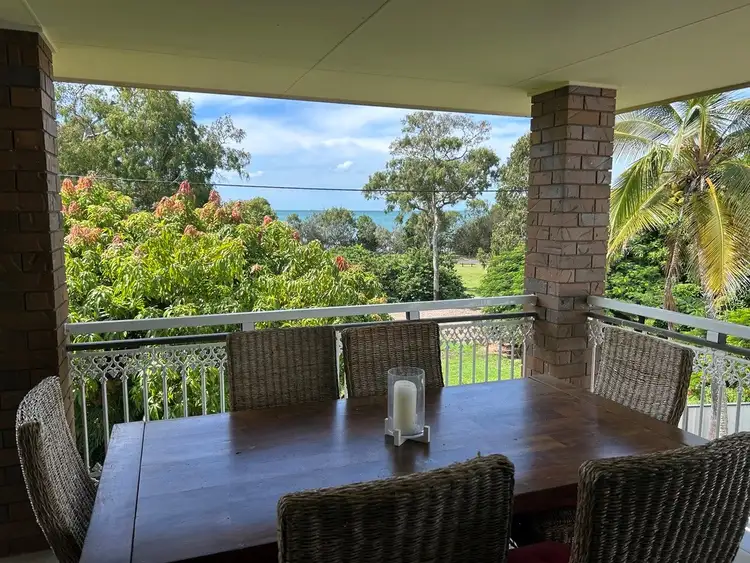 16 Mant Street, Point Vernon QLD 4655