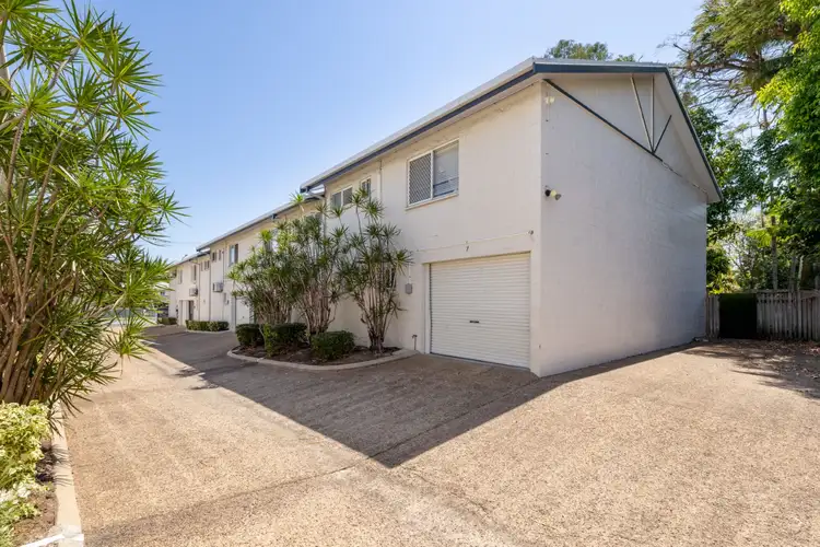 7/12 Old Common Road, Belgian Gardens QLD 4810