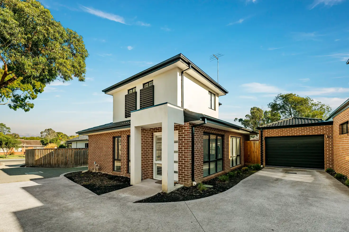 Main view of Homely townhouse listing, 2/10 Lance Road, Bayswater VIC 3153