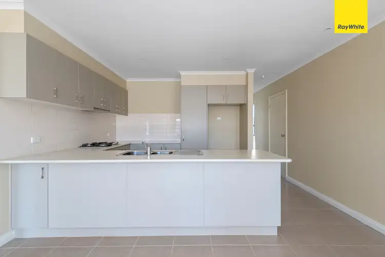 Fourth view of Homely unit listing, 23/3 Austin Place, Melton South VIC 3338