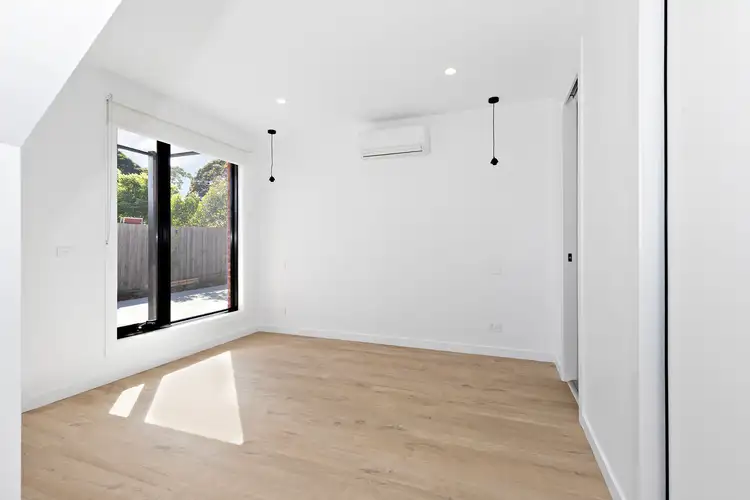 Fourth view of Homely townhouse listing, 2/7 Helvetia Court, Frankston VIC 3199