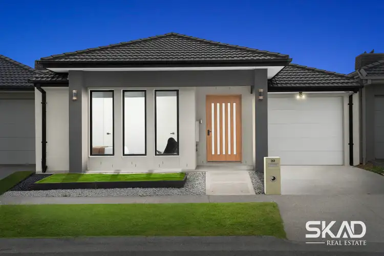 32 Ambigua Way, Donnybrook VIC 3064