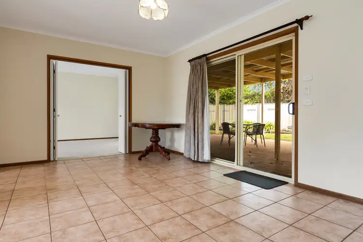 Sixth view of Homely house listing, 5 Emily Court, Mildura VIC 3500