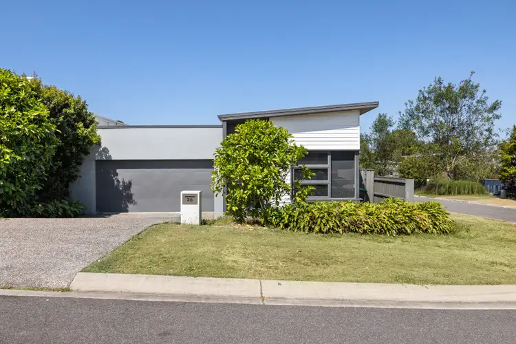 26 Pelion Street, Bridgeman Downs QLD 4035