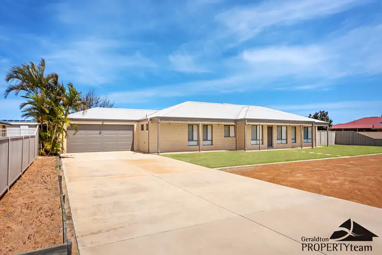 48 Honeysuckle Boulevard