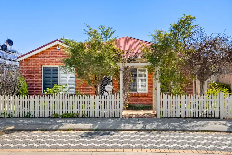 26 Amity Circuit, Shoalwater WA 6169