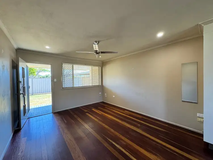 Fourth view of Homely semi-detached listing, 2/3 Lucinda Street, Clontarf QLD 4019