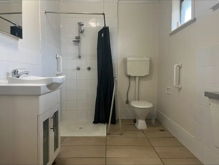 Fifth view of Homely house listing, 1/7 Edinburgh Street, Tamworth NSW 2340
