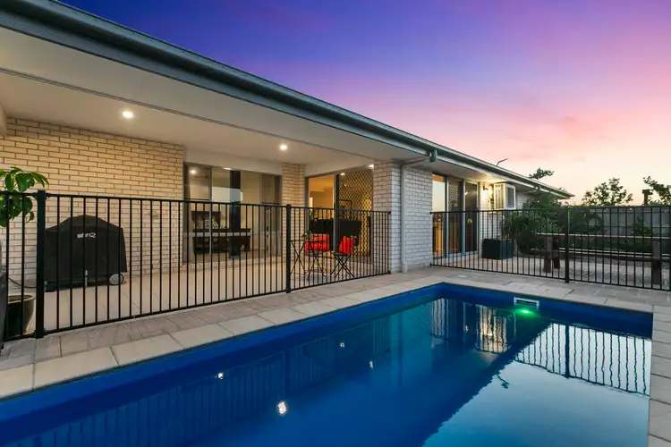 56 Blaxland Road, Urraween QLD 4655