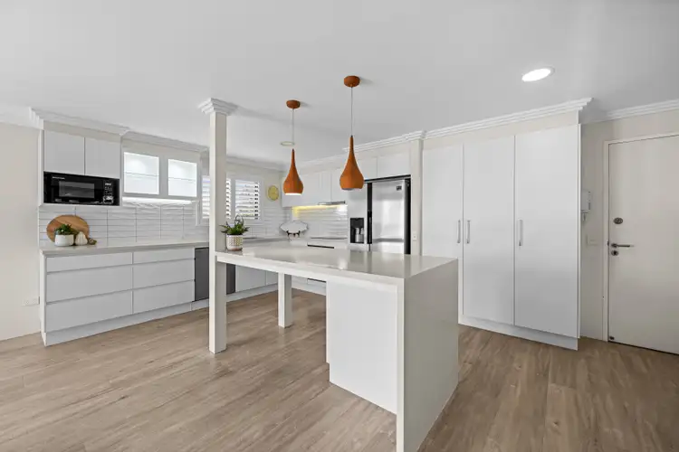 Seventh view of Homely apartment listing, 9/268 Stanhill Drive, Chevron Island QLD 4217