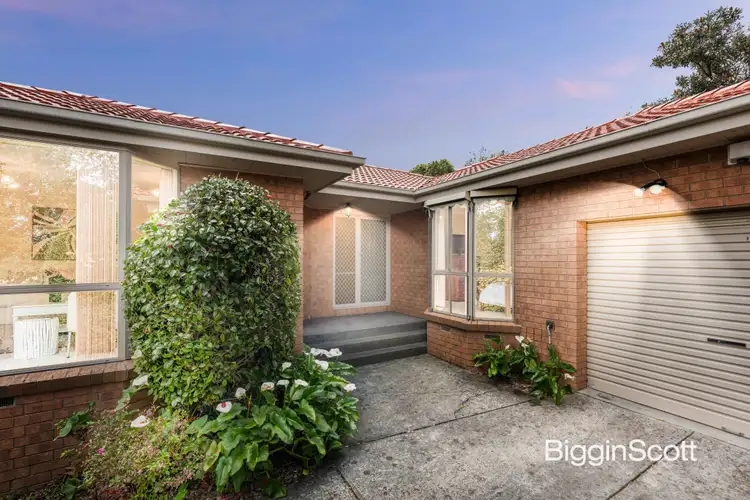 2/6 Olinda Street, Glen Waverley VIC 3150