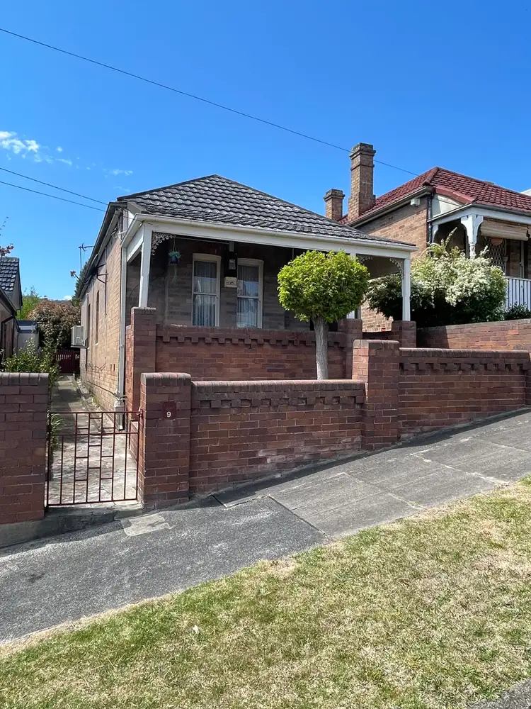 9 Calero Street, Lithgow NSW 2790