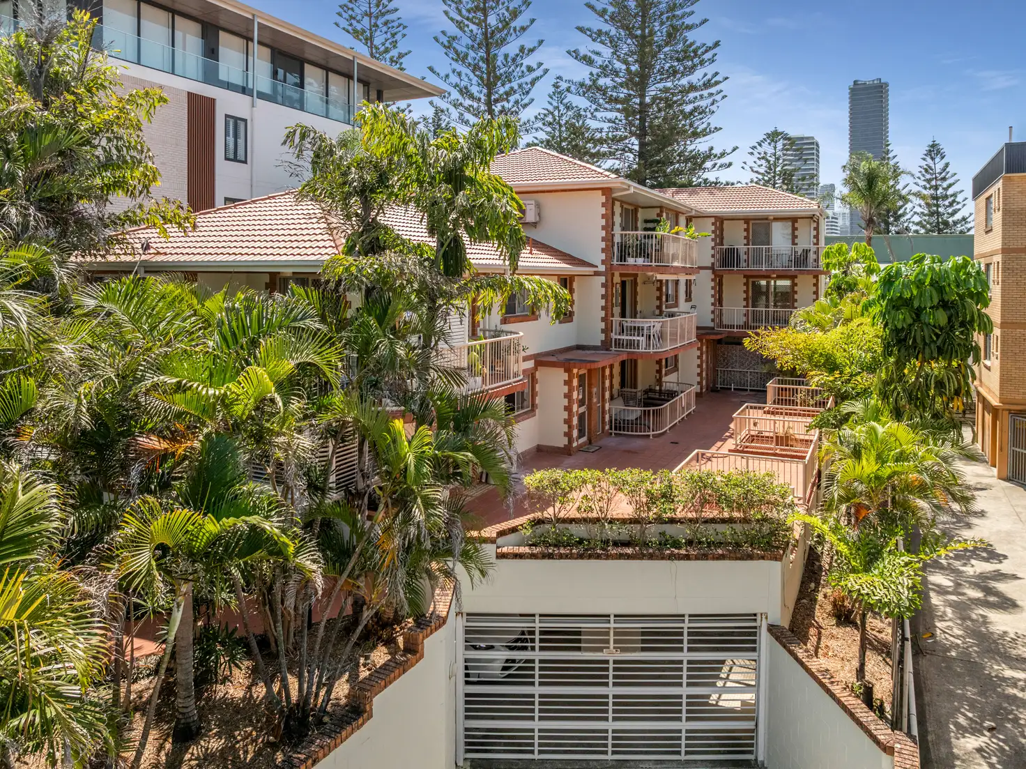 Main view of Homely apartment listing, 4/9 Montana Road, Mermaid Beach QLD 4218