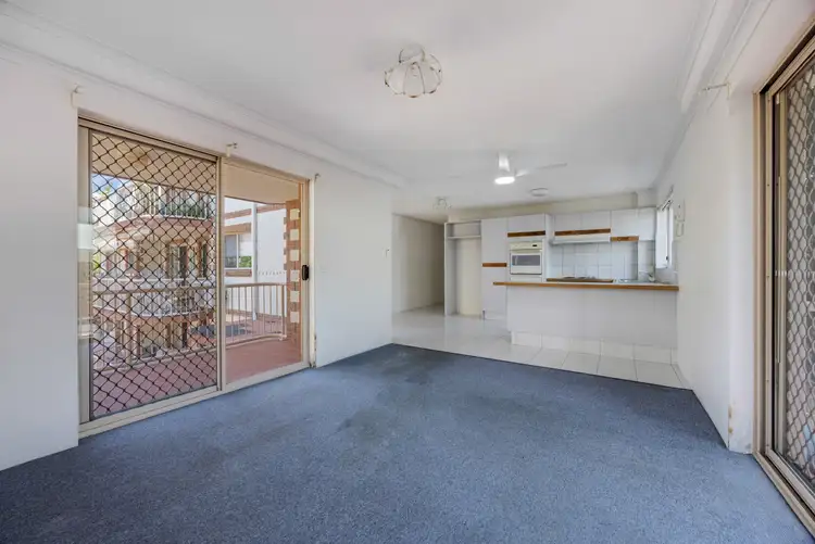 Fifth view of Homely apartment listing, 4/9 Montana Road, Mermaid Beach QLD 4218