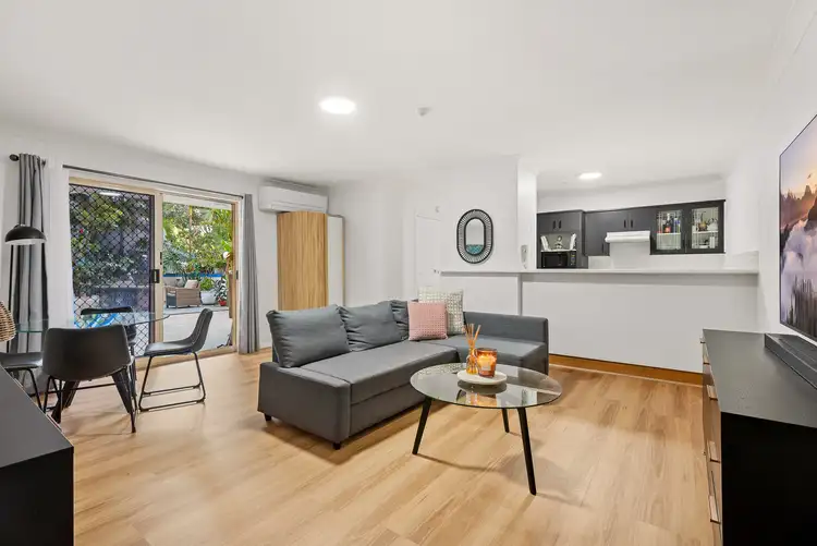 Third view of Homely apartment listing, 4/234 Shafston Avenue, Kangaroo Point QLD 4169