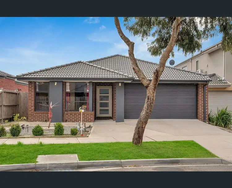 33 Vautier Avenue, Mickleham VIC 3064