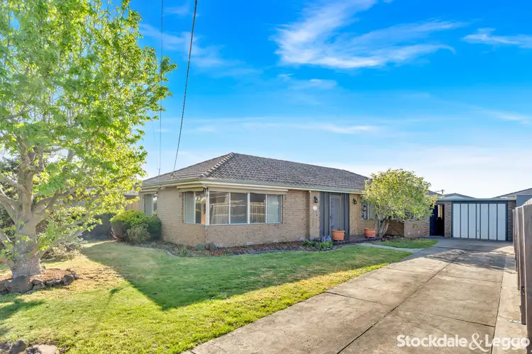 4 North Circular Road, Gladstone Park VIC 3043