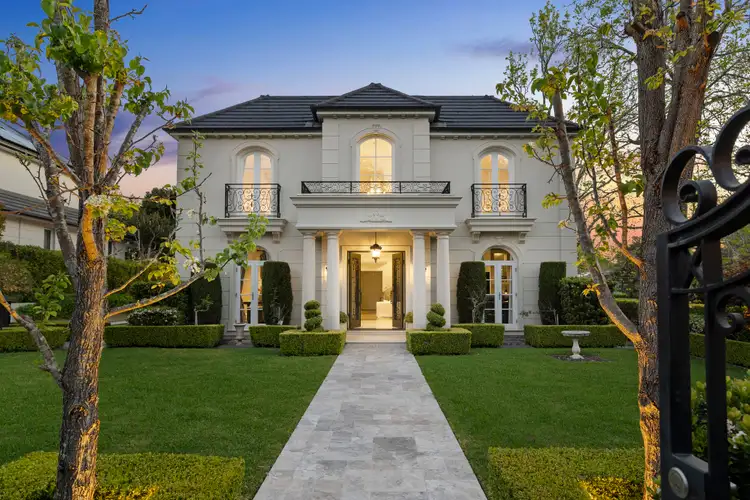 18 Carinya Road, Pymble NSW 2073
