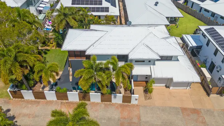 24 Seafarer Court, Blacks Beach QLD 4740