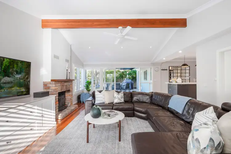 Fifth view of Homely house listing, 2 Worcester Place, Turramurra NSW 2074