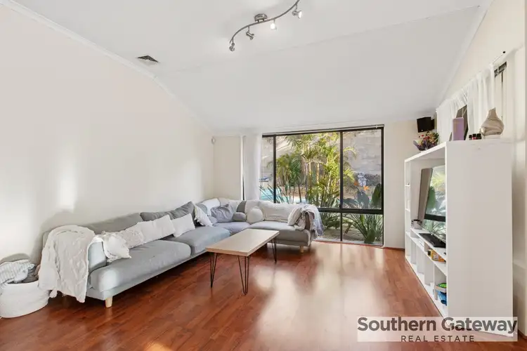 Fifth view of Homely house listing, 5 Dunster Way, Orelia WA 6167