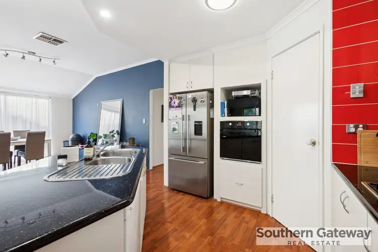 Seventh view of Homely house listing, 5 Dunster Way, Orelia WA 6167