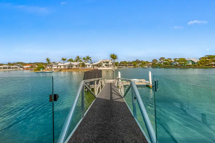 8 Chiswell Place, Maroochydore QLD 4558